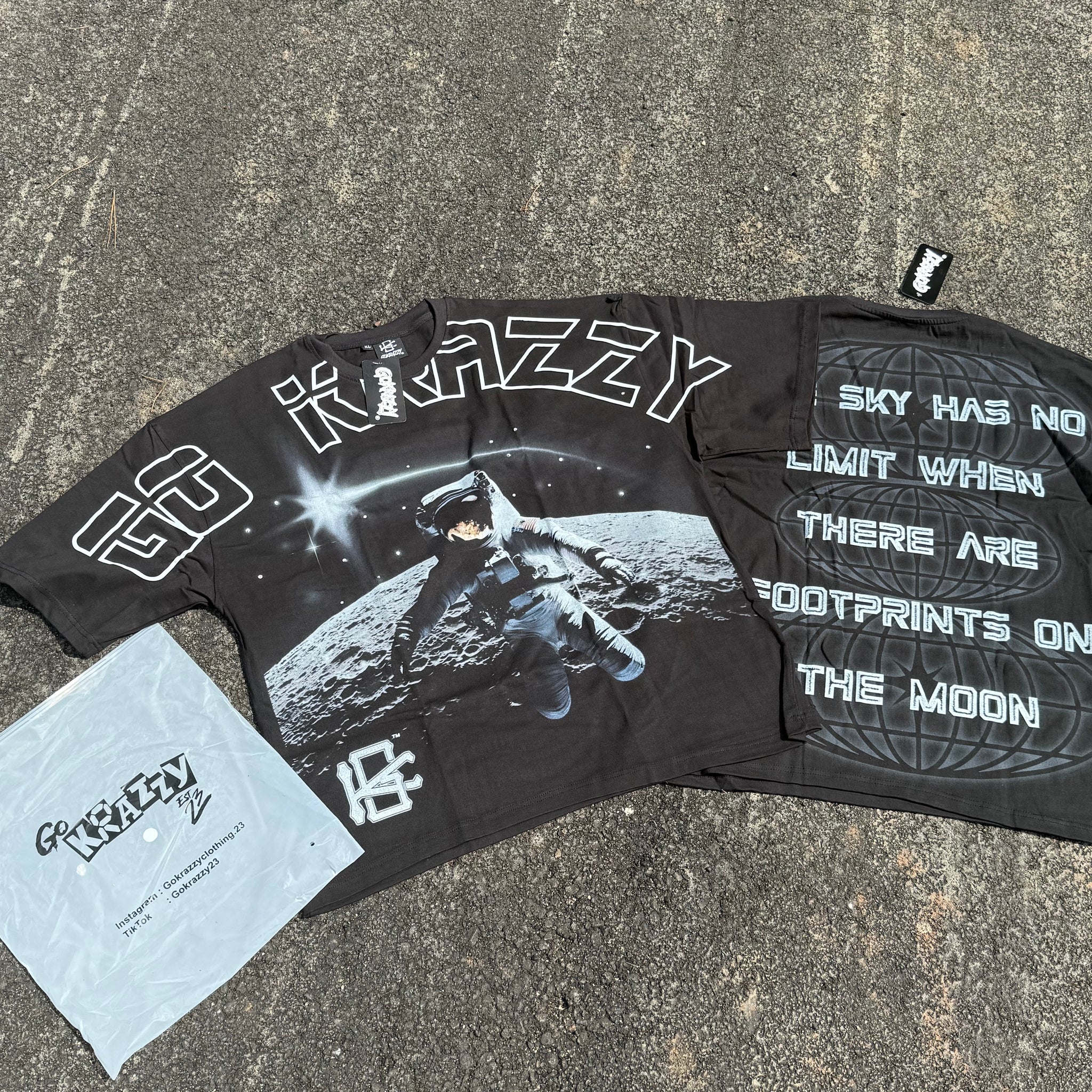 Astronaut oversized go krazzy tee